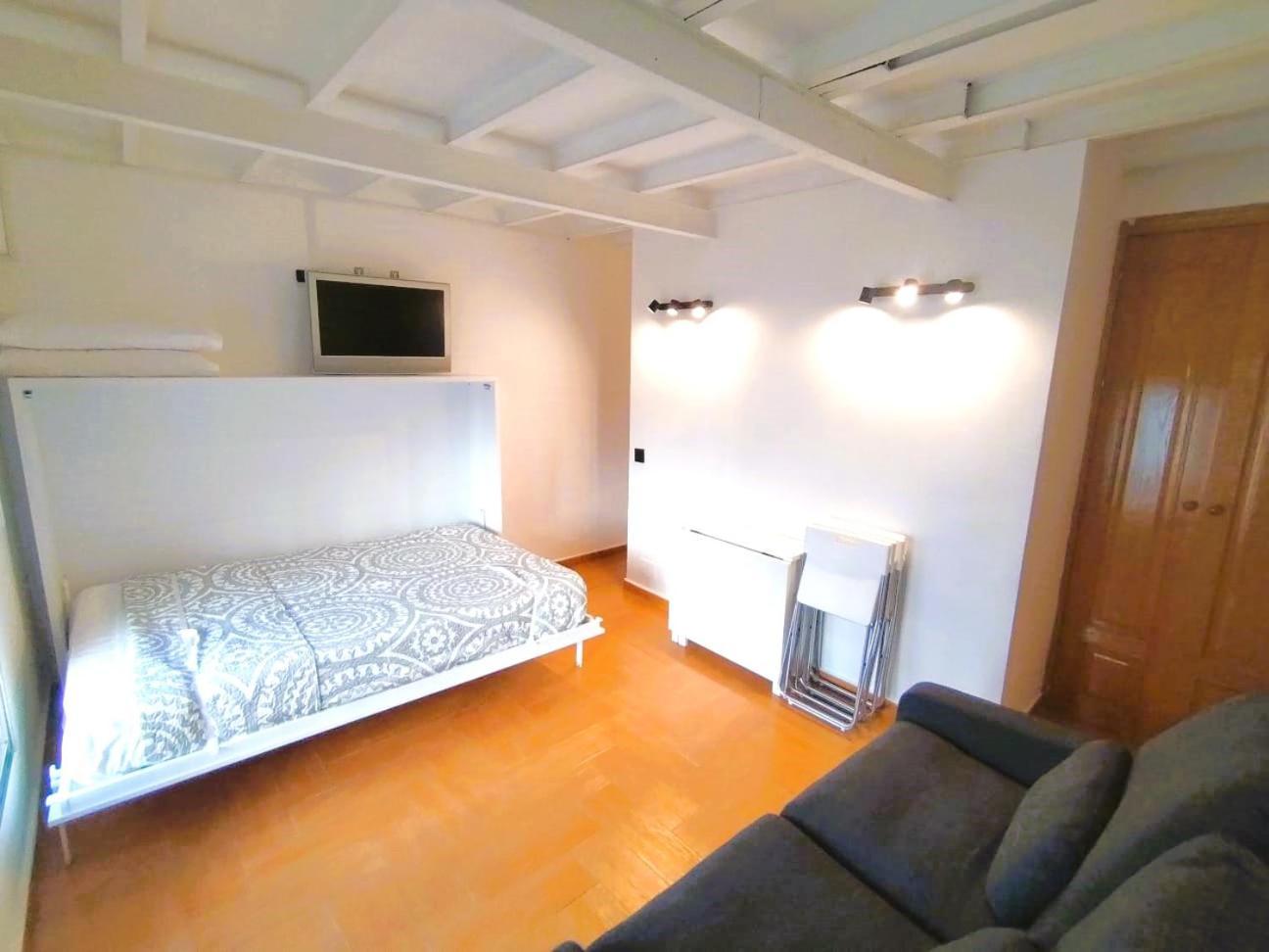 Puerta Del Sol - Apartamento Para 4 مدريد المظهر الخارجي الصورة